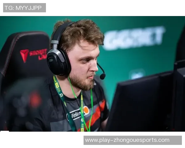 电竞数据杨敏深度解析CSGO游戏技巧与心得分享助你提升竞技水平 电竞数据杨敏深度解析CSGO游戏技巧与心得分享助你提升竞技水平